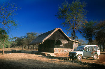 Bwatherongi Bandas, Parque Nacional de Meru. Javier Yanes/Kenyalogy.com